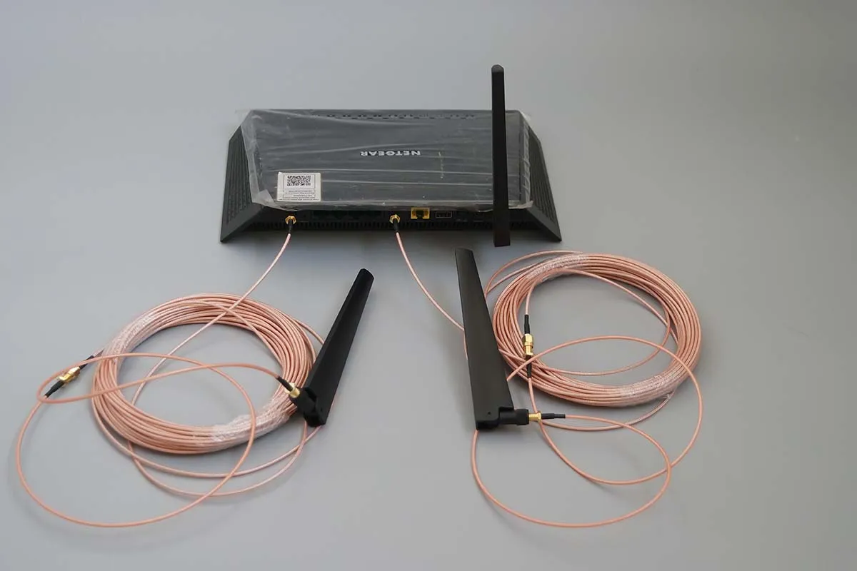 Choosing the right SMA extension cable for device ports