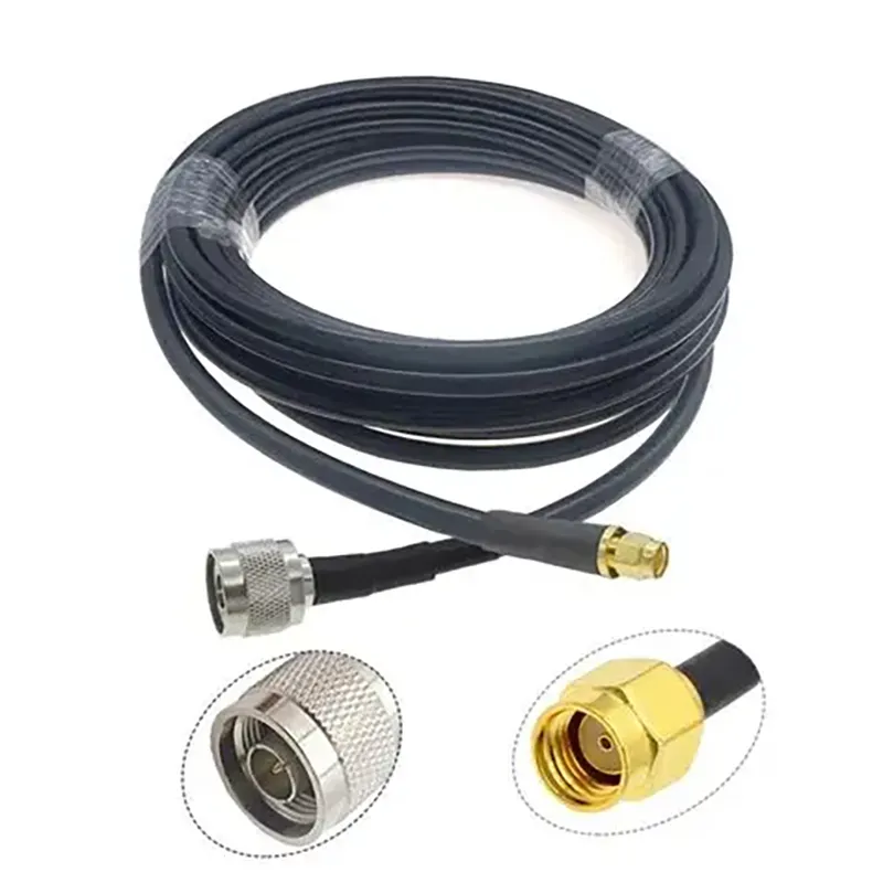 Physical image of an N-type to SMA adapter or pigtail