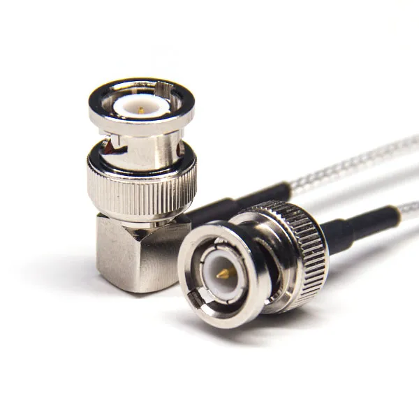 Diagram illustrating the use of a right-angle T connector or short pigtail to relieve stress on oscilloscope ports.