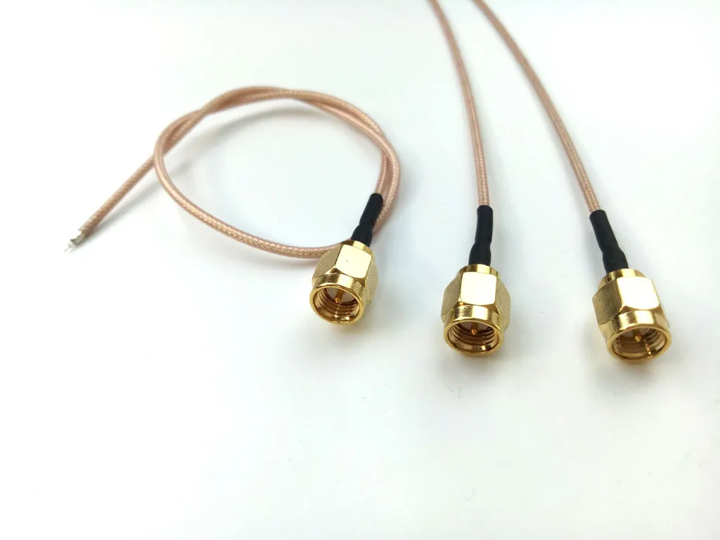 Chart recommending application scenarios and performance for Wi-Fi antenna extension cables of different lengths. Chart recommending application scenarios and performance for Wi-Fi antenna extension cables of different lengths.