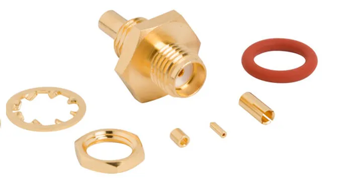 A diagram showing the proper compression state of an O-ring on an SMA connector (approx. 25-30% compression) and the installation of a waterproof cap. A diagram showing the proper compression state of an O-ring on an SMA connector (approx. 25-30% compression) and the installation of a waterproof cap.
