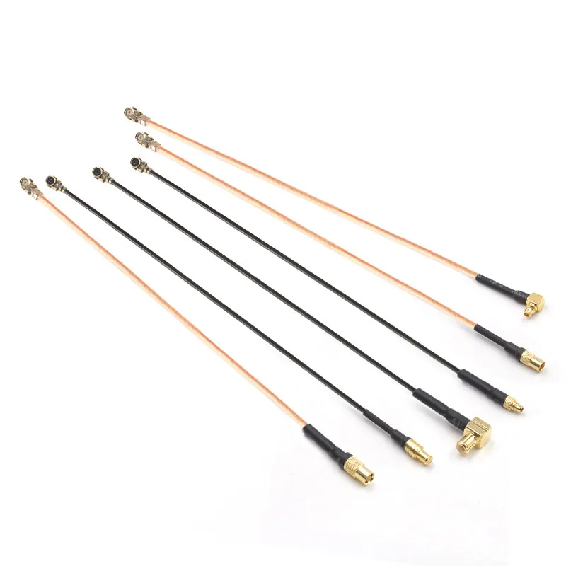 Illustration of an MMCX cable assembly Illustration of an MMCX cable assembly