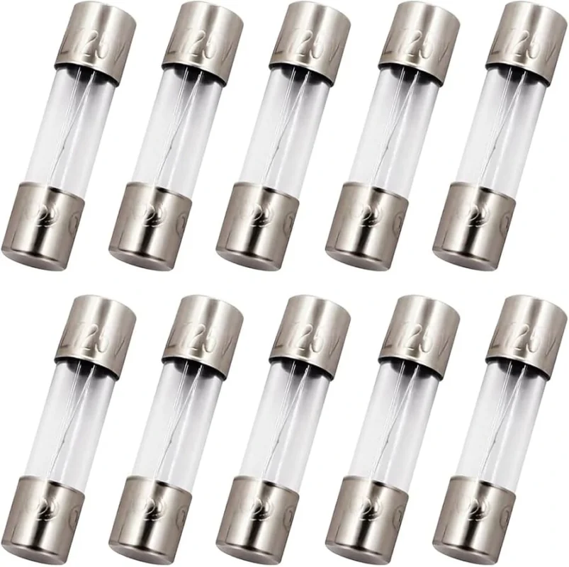 Multiple cartridge fuses arranged for bulk electrical component supply Multiple cartridge fuses arranged for bulk electrical component supply