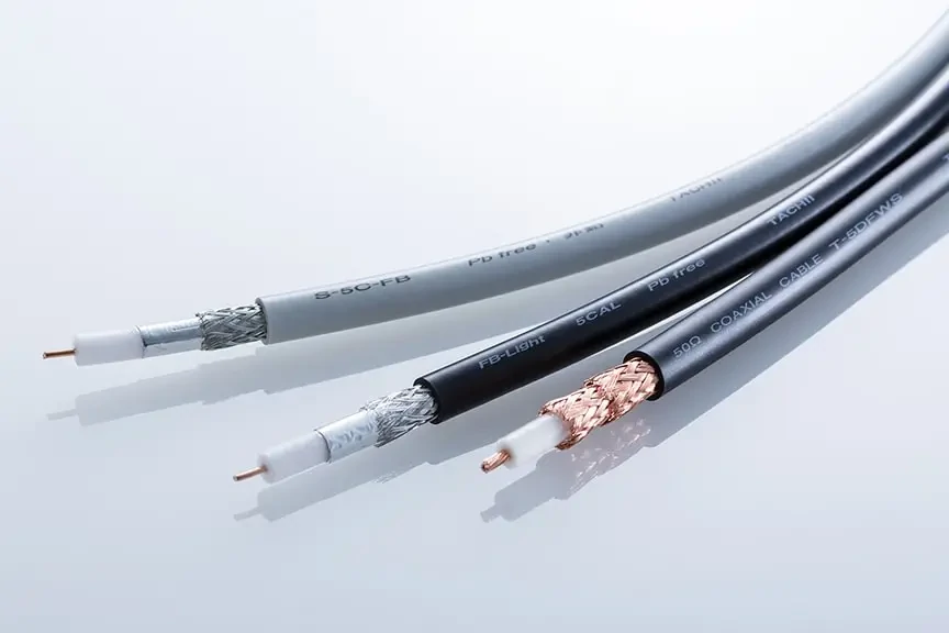 Comparison of different coaxial cable types showing conductor dielectric braid and jacket construction Comparison of different coaxial cable types showing conductor dielectric braid and jacket construction
