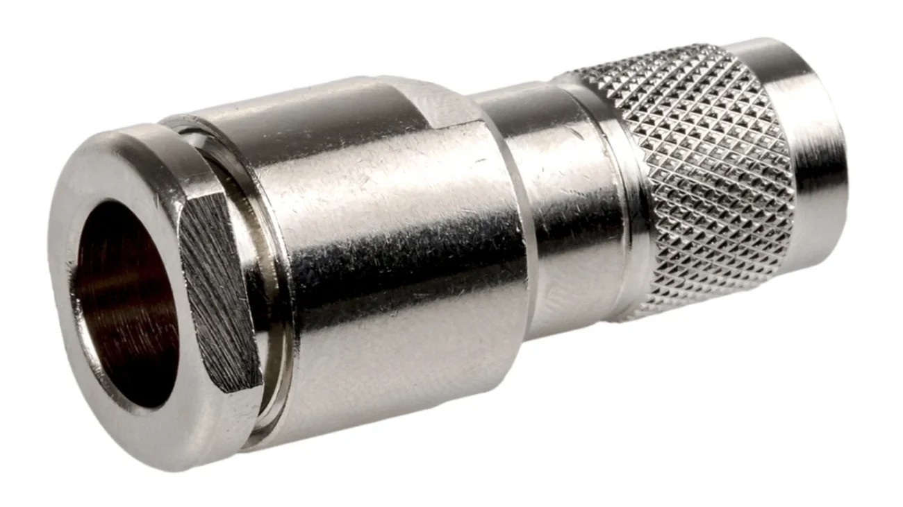 N-Type coaxial cable connector with clamp body and knurled coupling nut for RF cable installation N-Type coaxial cable connector with clamp body and knurled coupling nut for RF cable installation